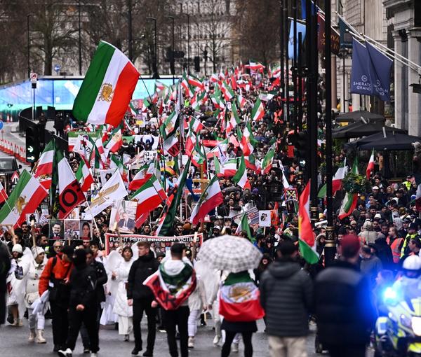 Iranians protest in London on January 8, 2023