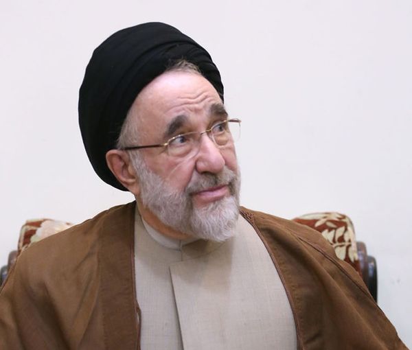 ماطر الصعب عرق بشري  الرئيس الإيراني الأسبق خاتمي: الوضع الراهن قد يقود في أي لحظة إلى انهيار  اجتماعي
