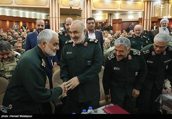 Former commander of IRGC’s extraterritorial Quds Force Qassem Soleimani (left), IRGC Commander-in-Chief Hossein Salami (2nd left) IRGC Aerospace Force commander Amir Ali Hajizadeh (3rd left) and Chief of Staff for the Armed Forces of the Islamic Republic of Iran Mohammad Bagheri (May 2019) 