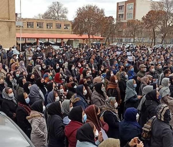 Teachers living with less than $200 a month protesting in Iran. Dec. 23, 2022