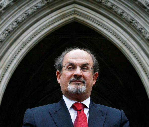 Indian-born British writer Salman Rushdie (file photo)
