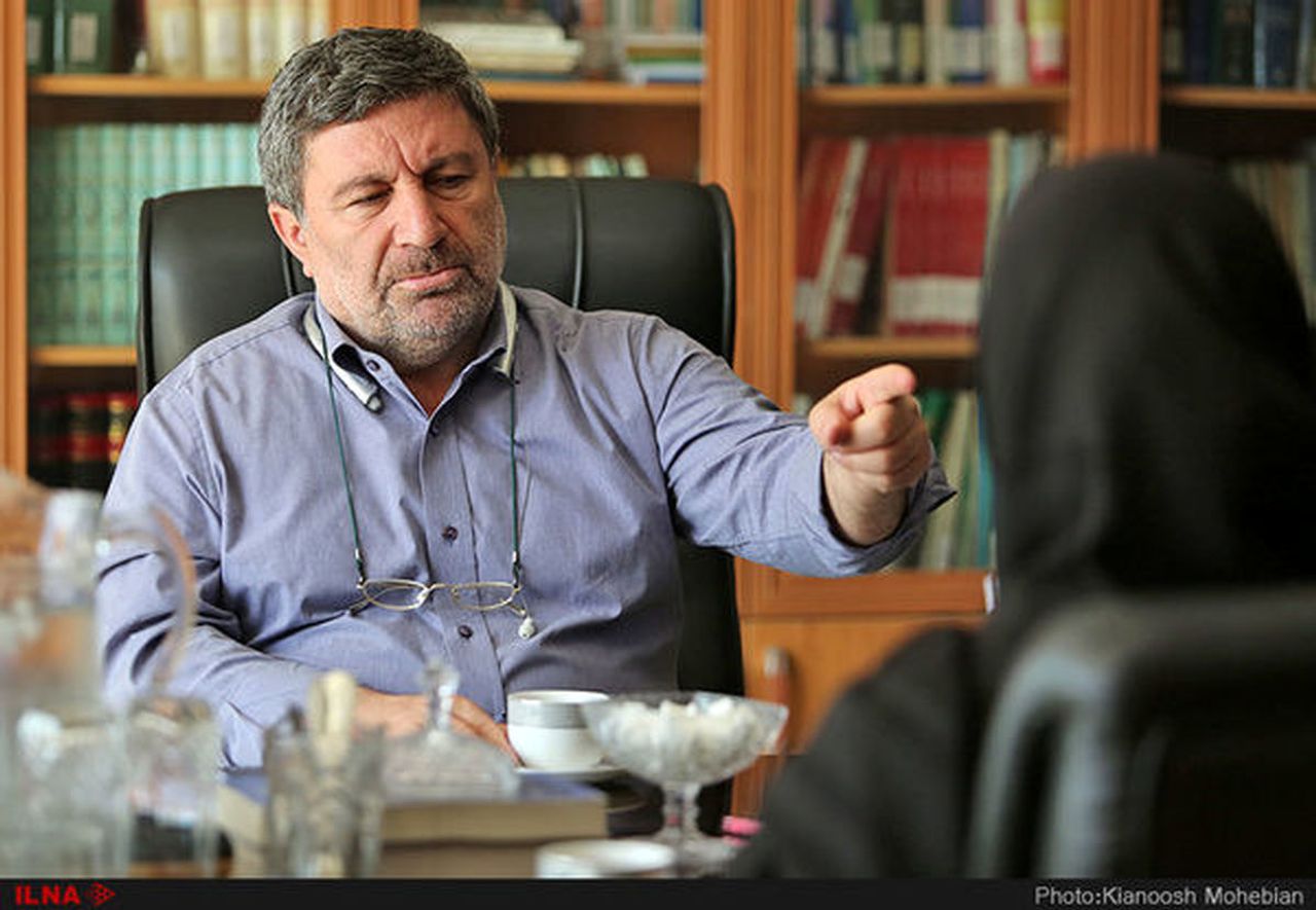 Etemad daily managing editor Elias Hazrati