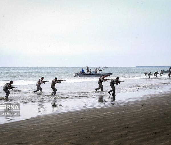 Operations during the Zulfaqar 1400 drills in southern coasts of Iran (December 30, 2022)