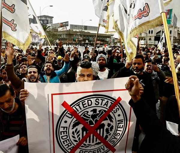 Iraqis protest in Baghdad for lack of US dollars. February 3, 2023