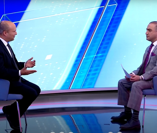 Former Israeli Prime Minister Naftali Bennett during an interview with Iran International’s Arash Alaei (April 2023)