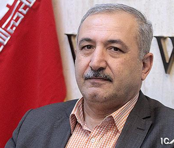 Member of parliament Jalal Mahmoudzadeh representing a Kurdish city