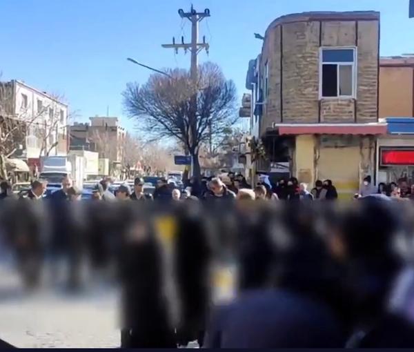 A video grab from protests in Najaf Abad, Esfahan, January 8, 2023