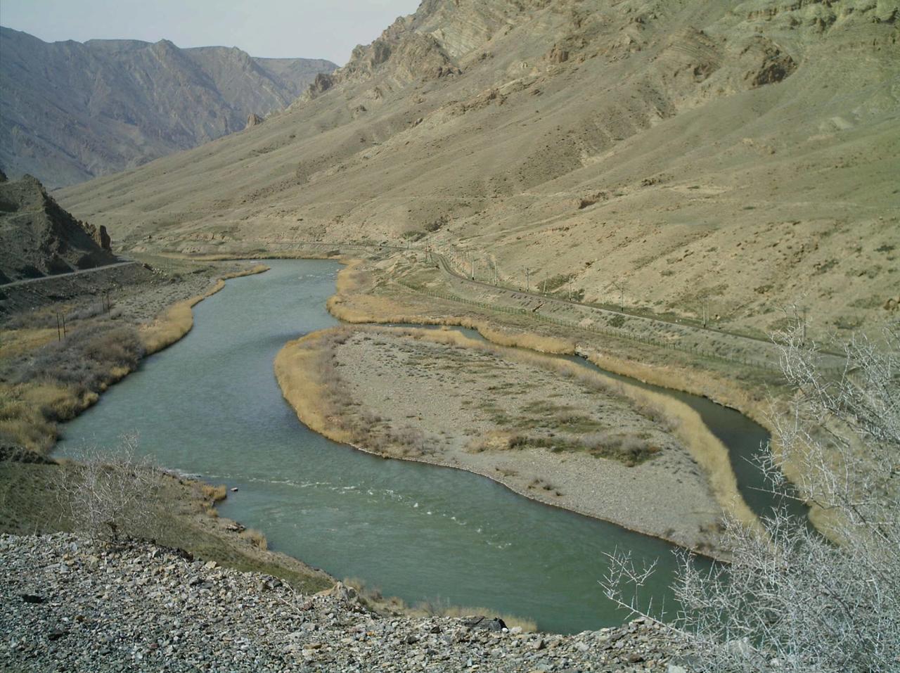 Aras river in the vicinity of Jolfa in Iran (Left hand Iran - Right hand Nakhichevan)