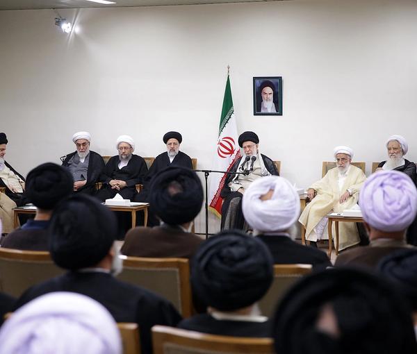 A meeting of some members the Assembly of Experts with Iran’s ruler Ali Khamenei (file photo)