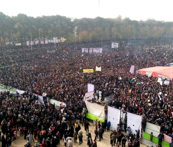 Protests in Esfahan, Iran for lack of water. November 19, 2021