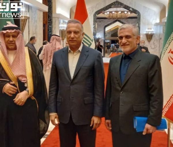A deputy of Iran's Supreme National Security Council, Saeed Iravani (right) and head of the Saudi intelligence service Khalid bin Ali Al Humaidan (left) (April 2022))