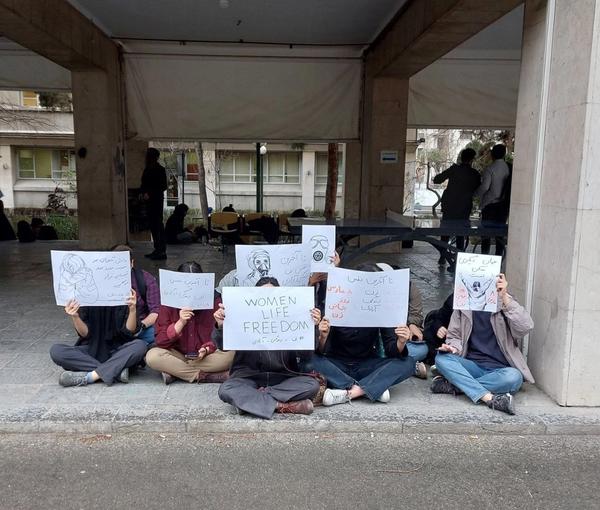A sit-in by students in support of schoolgirls affected by chemical attacks across Iran (Ma 2023)