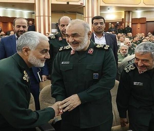 Senior IRGC commanders, including Qasem Soleimani (L) who was killed in a US drone strike in January 2020