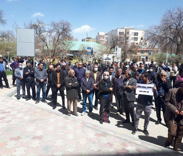 Protest by Iranian teachers in the city of Hamedan on April 6, 2023  