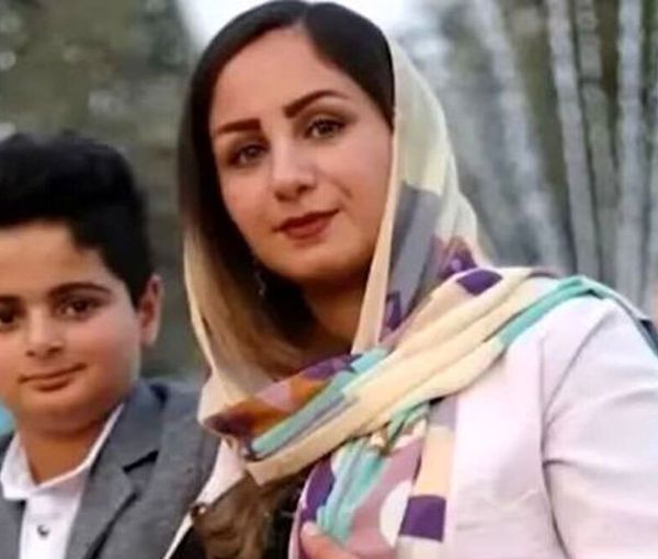 Kian Pirfalak and her mother (undated)