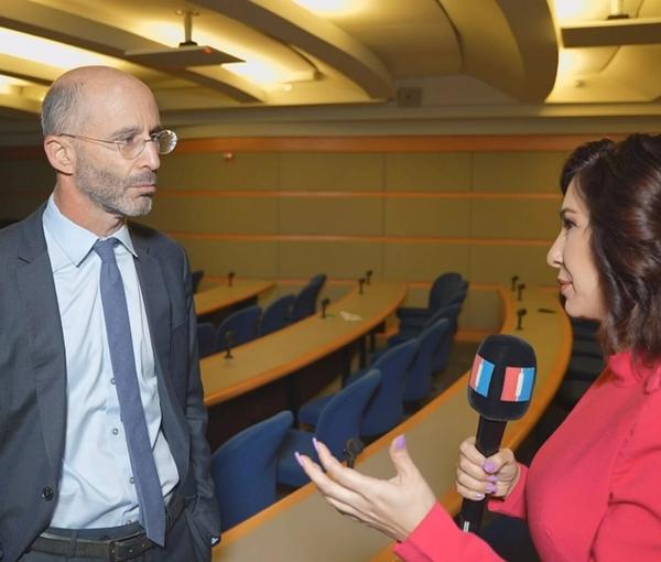 US Special Envoy for Iran Robert Malley (L) speaking to Iran International's Samira Garaei on Monday