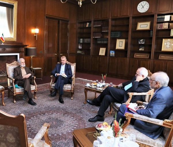 Photo tweeted by Iran's foreign minister of his meeting with former ministers on Nov. 9, 2022