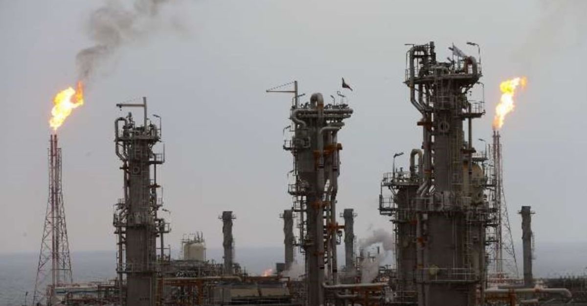 Iran s factories suffering from natural gas shortages