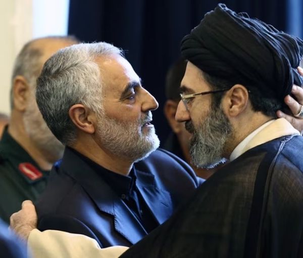 Former IRGC’s Quds Force commander Qassem Soleimani (left) and Mojtaba Khamenei, the son of Iran’s Supreme Leader Ali Khamenei  (undated)