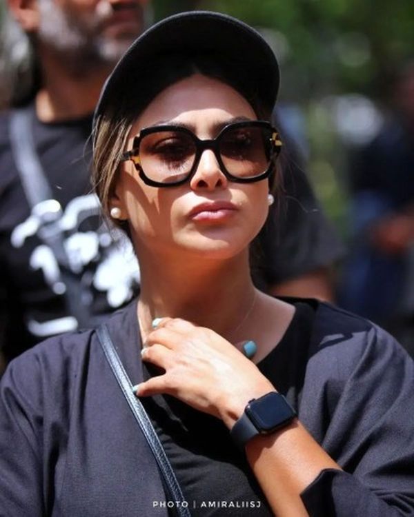 অভিনেত্রী আজাদেহ সামদি