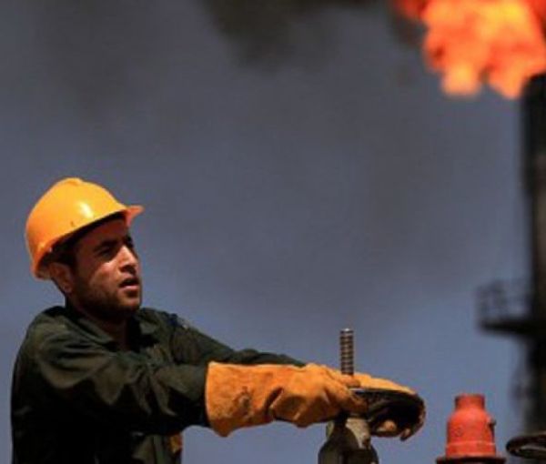 A worker at an oil facility in southern Iran (undated)