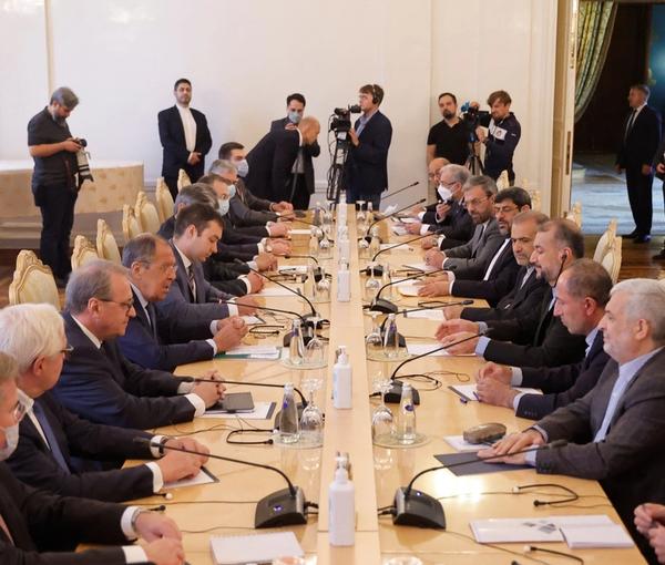 Large Russian and Iranian delegation meeting in Moscow on August 31, 2022