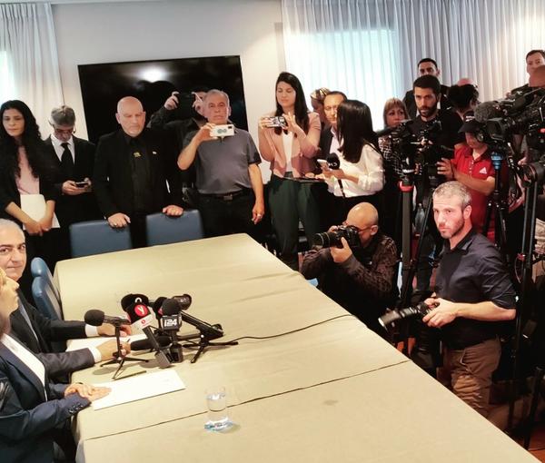 Iran’s exiled prince Reza Pahlavi during a press conference in Tel Aviv on April 19, 2023