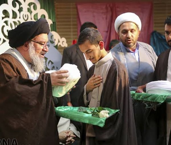 A ceremony in which a prominent clergyman places the turban on young clerics’ heads (file photo)